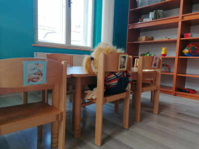 Otvorili sme predškôlku pre deti so zdravotným znevýhodnením. Deti sa stretávajú pod odborným vedením 2x do týždňa v doobedňajších hodinách .